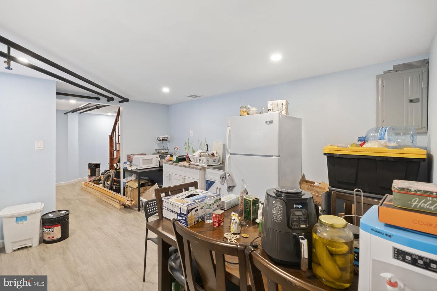 571 Van Kirk Street photo 32