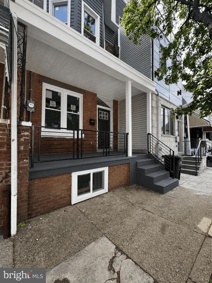 2324 Morris Street photo 1