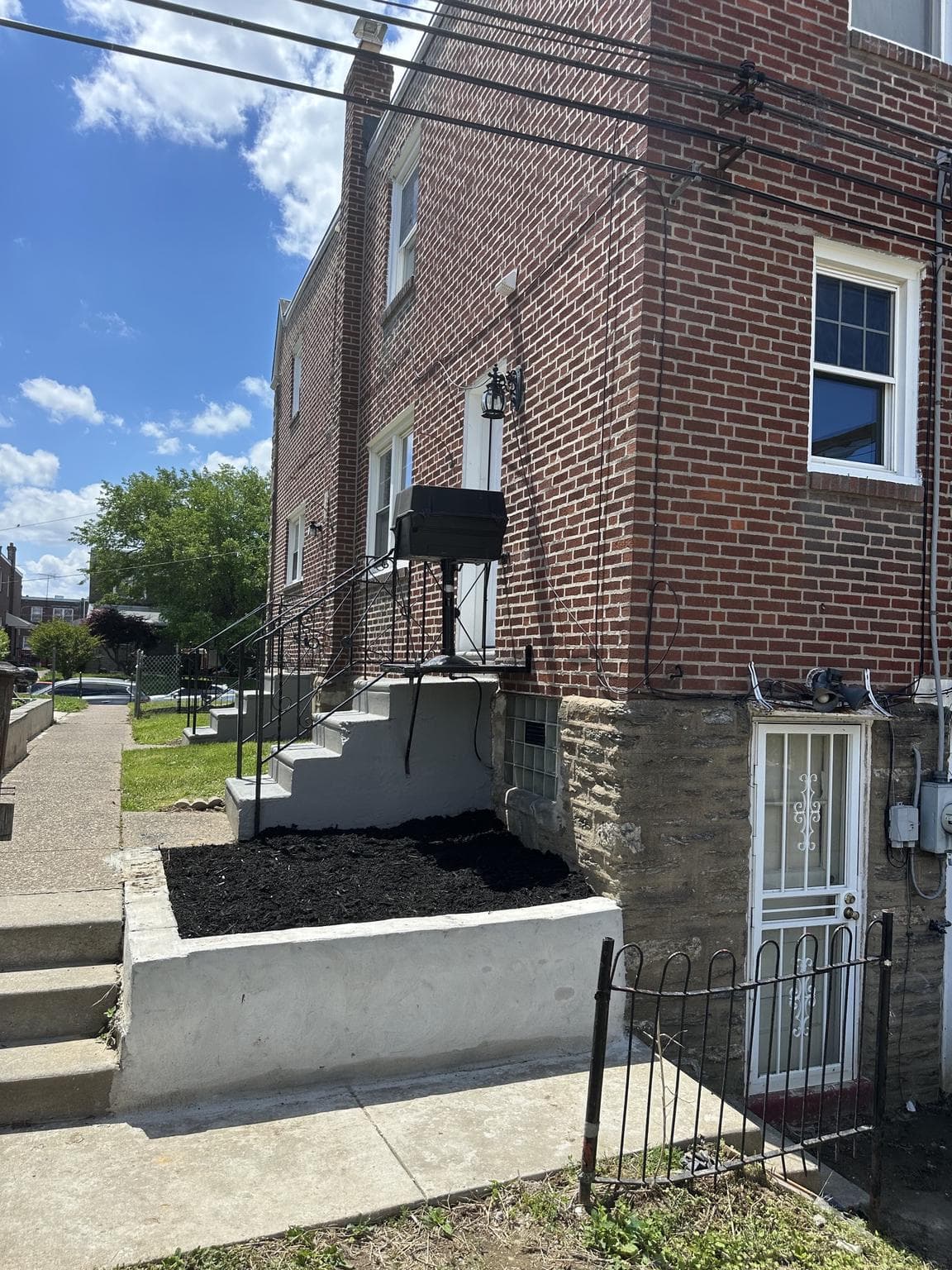 1123 Gilham Street photo 4