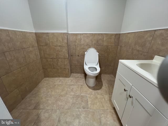 1329 W Roosevelt Boulevard photo 24