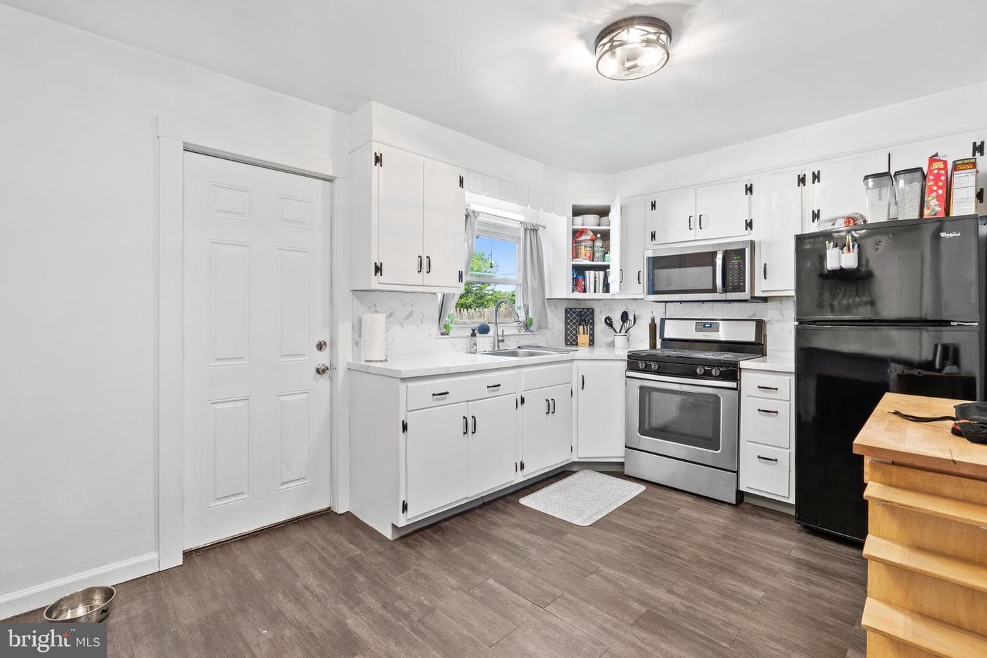 3408 Arthur Street photo 8