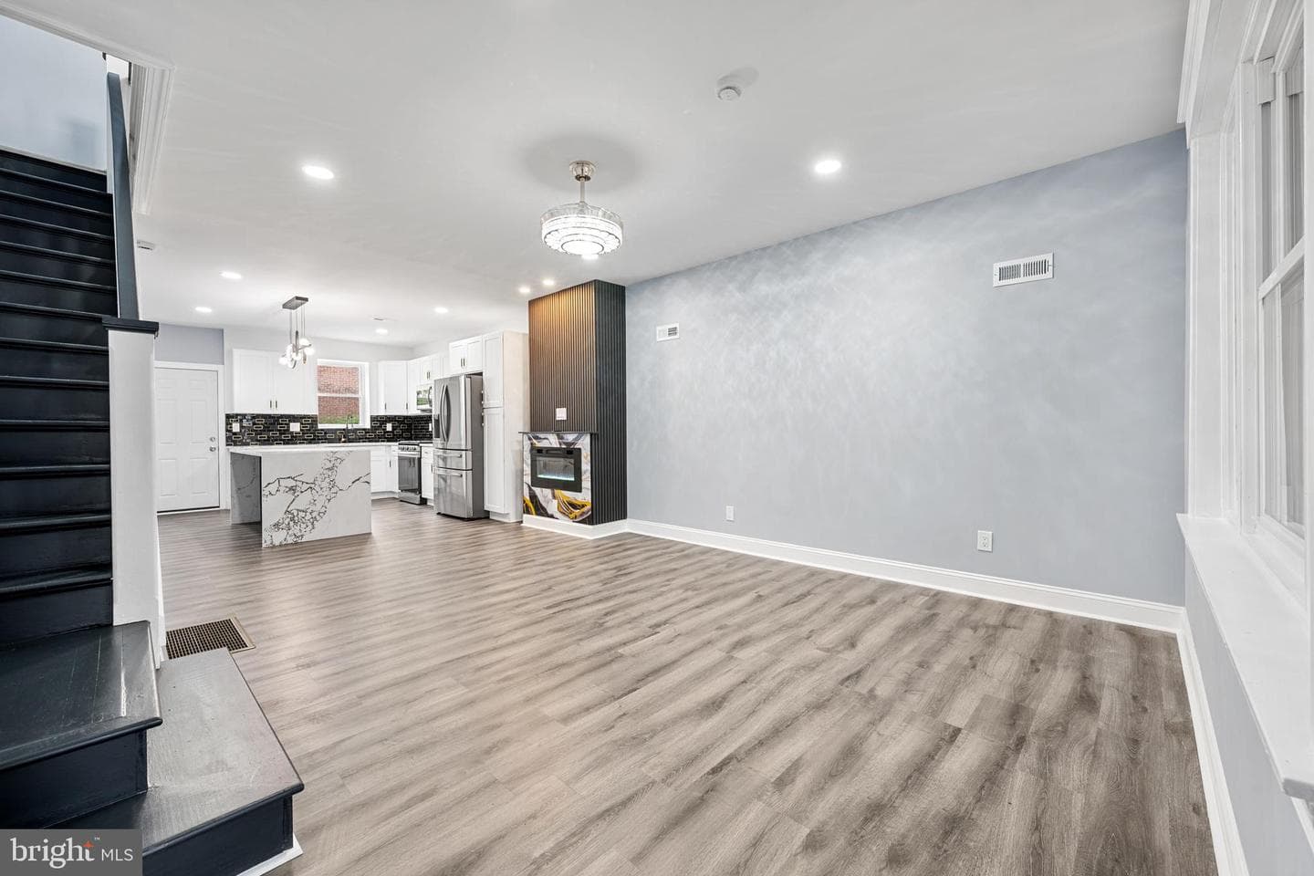 1029 S 54th St photo 8