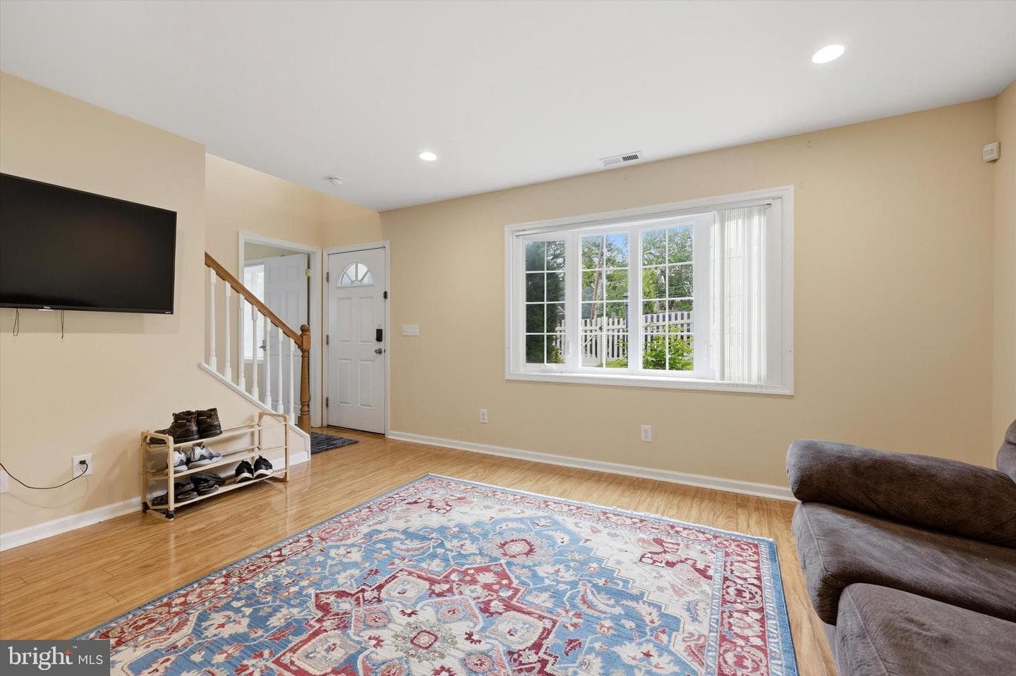 9342 Campus Lane photo 3