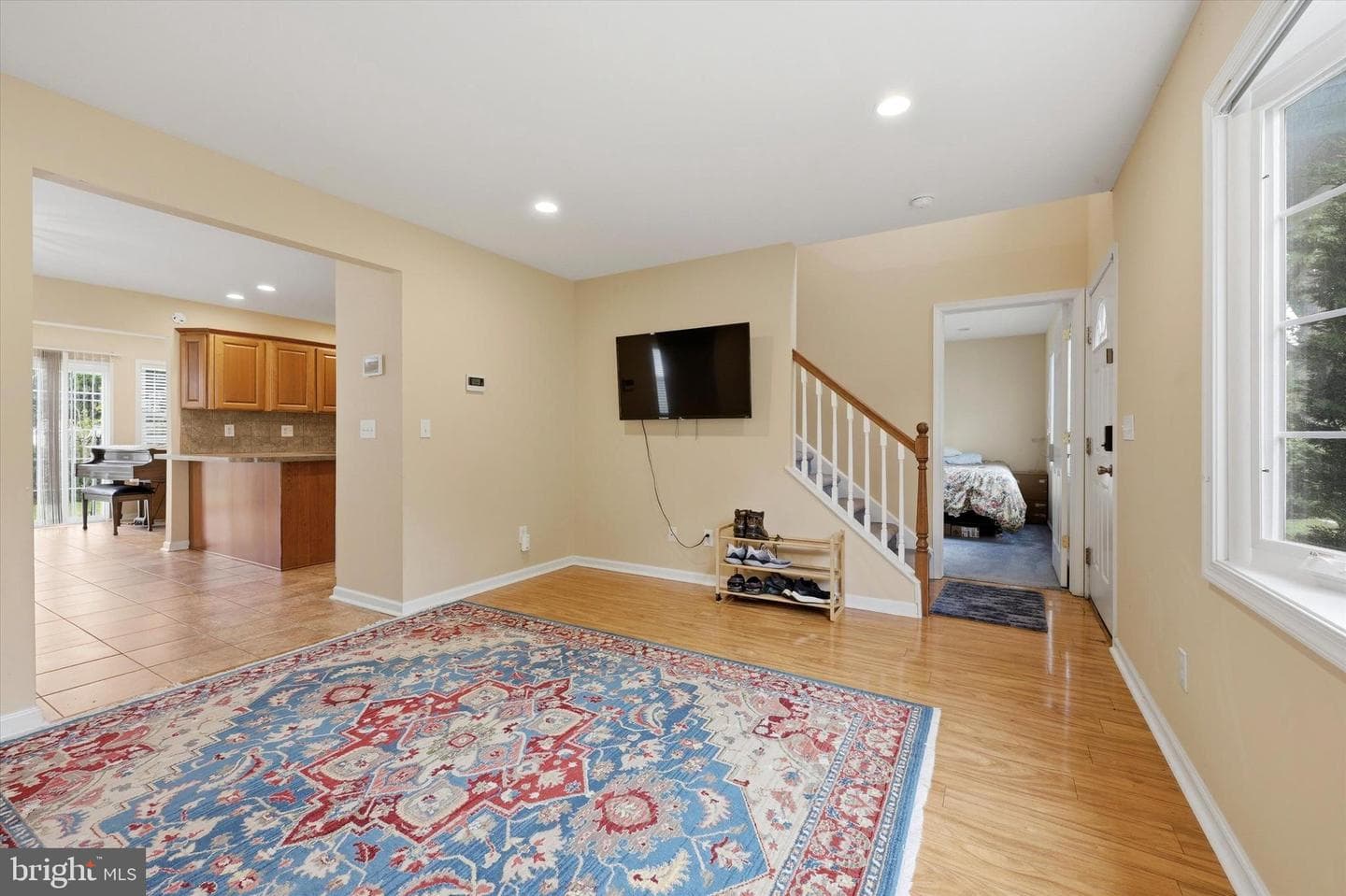 9342 Campus Lane photo 4