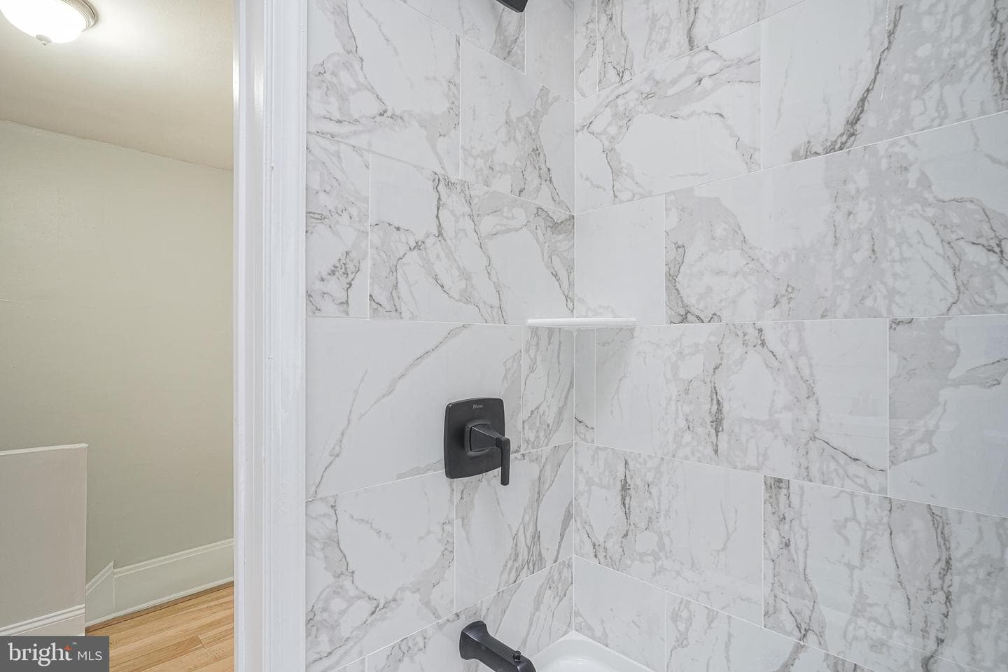 1208 W Oregon Avenue photo 14