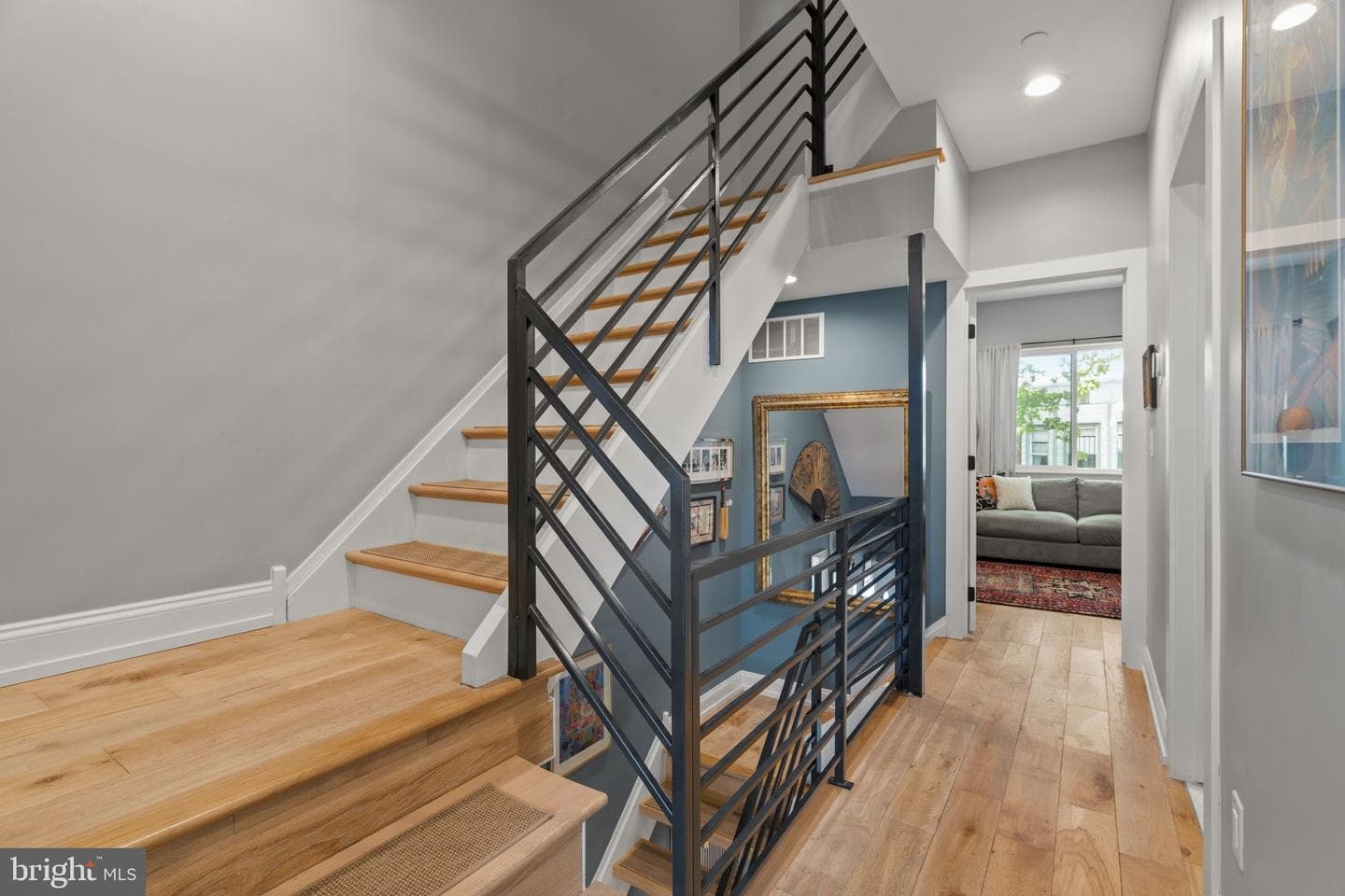 2932 Nicholas Street photo 16