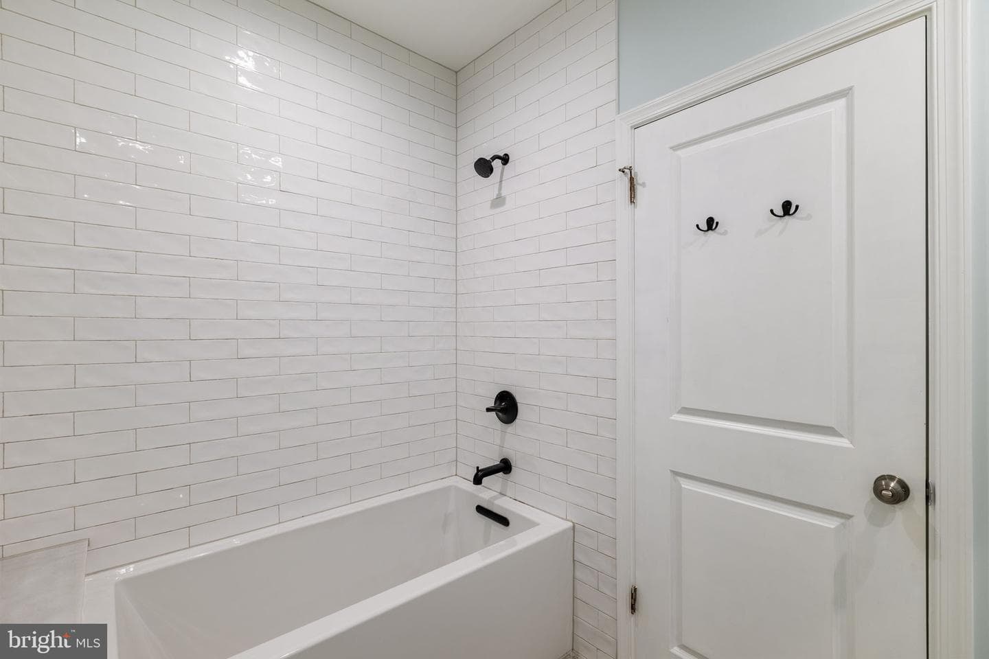 726 S Randolph Street photo 17