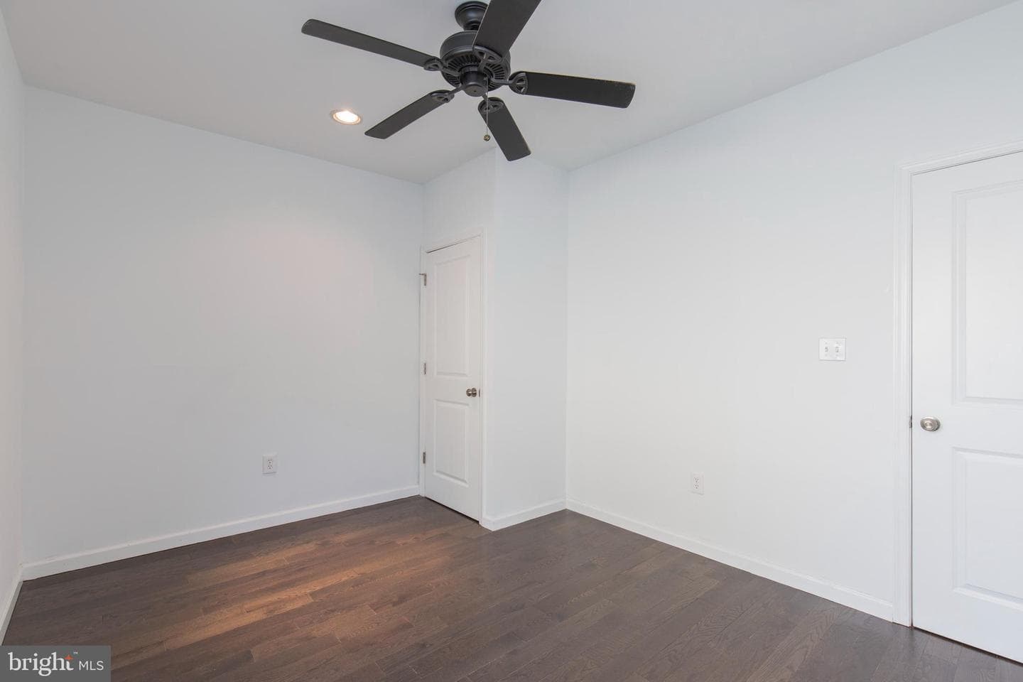 726 S Randolph Street photo 20