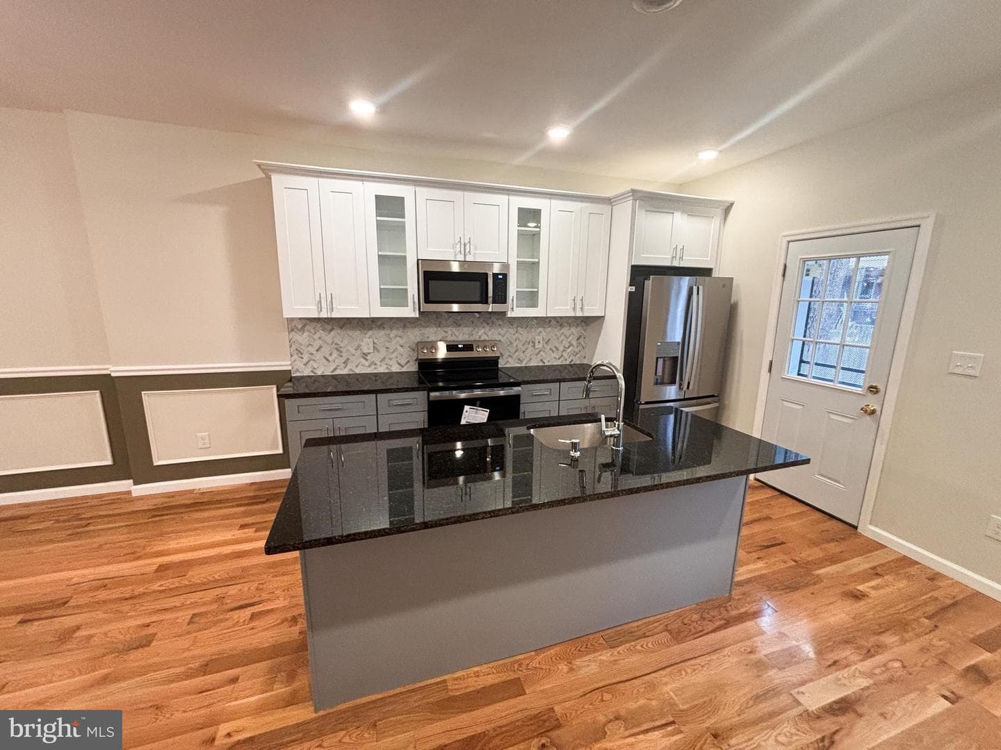6723 N Carlisle Street photo 14