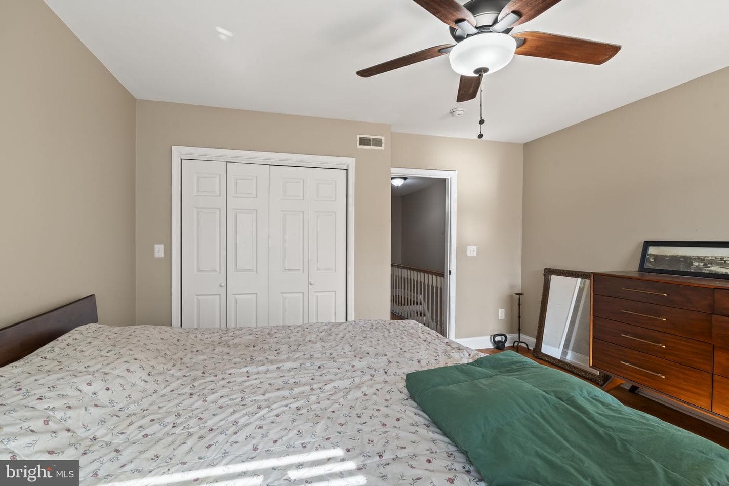 1524 S Iseminger Street photo 17