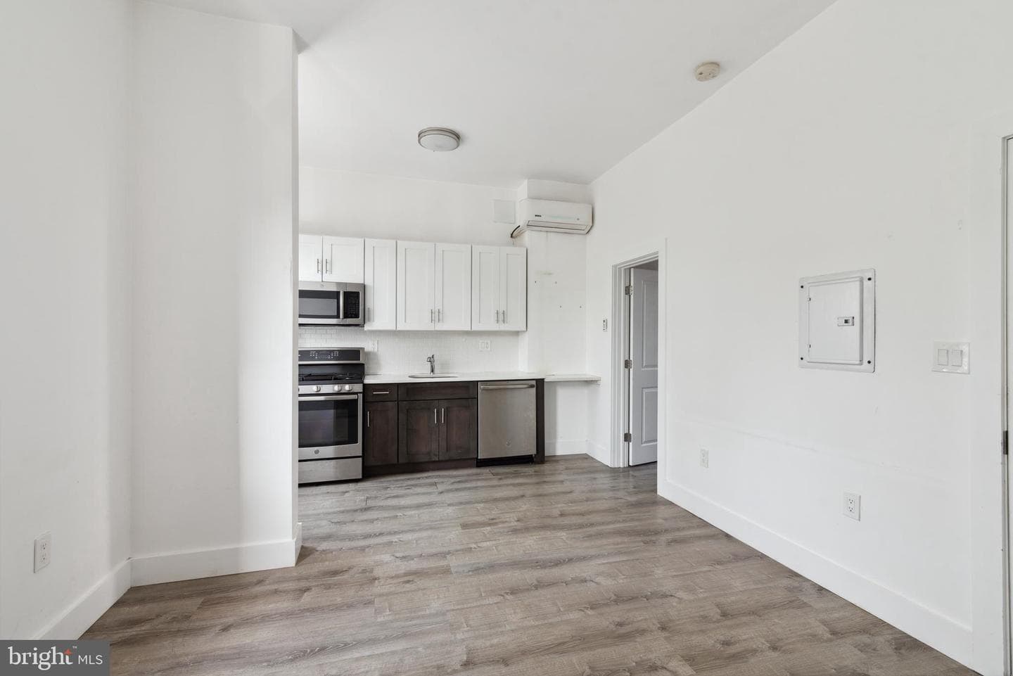 125 W Susquehanna Avenue photo 35
