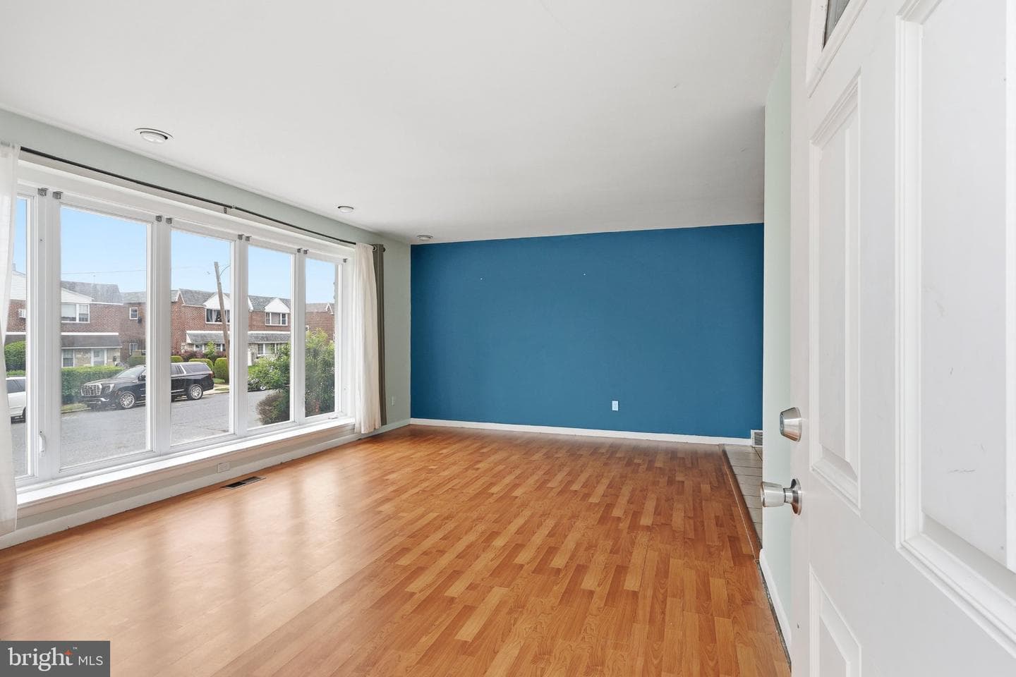 2217 Hoffnagle Street photo 10