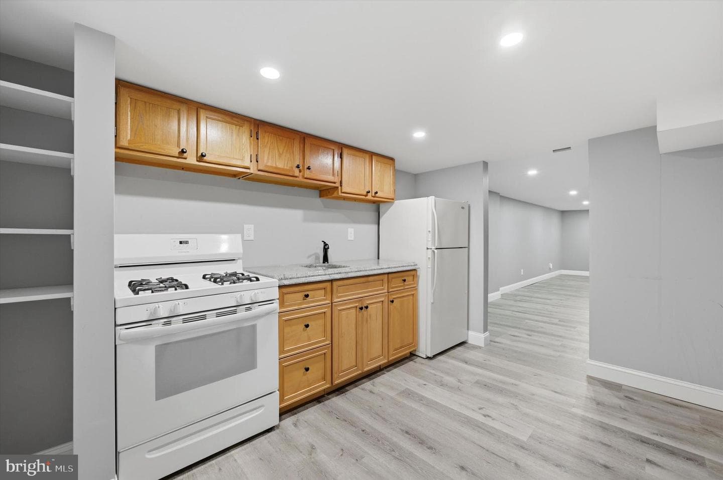 5657 Florence Avenue photo 20