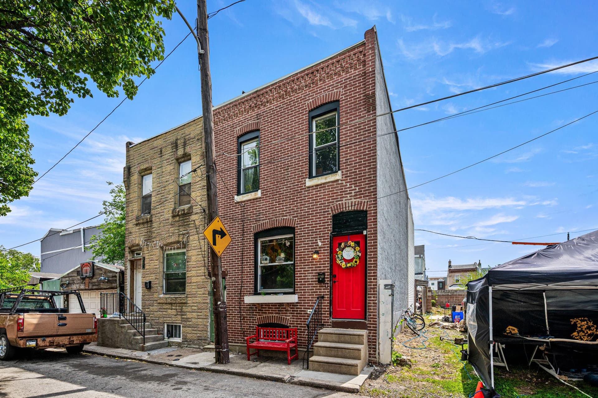 4733 Belgrade St photo 2