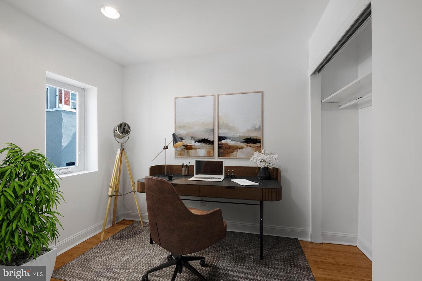 2539 Webb Street photo 22