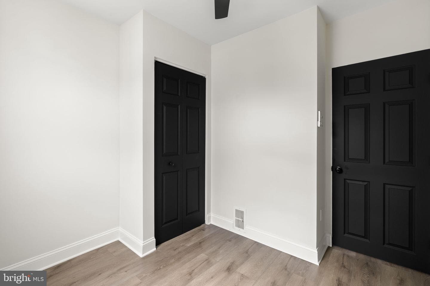 2529 S Camac Street photo 13