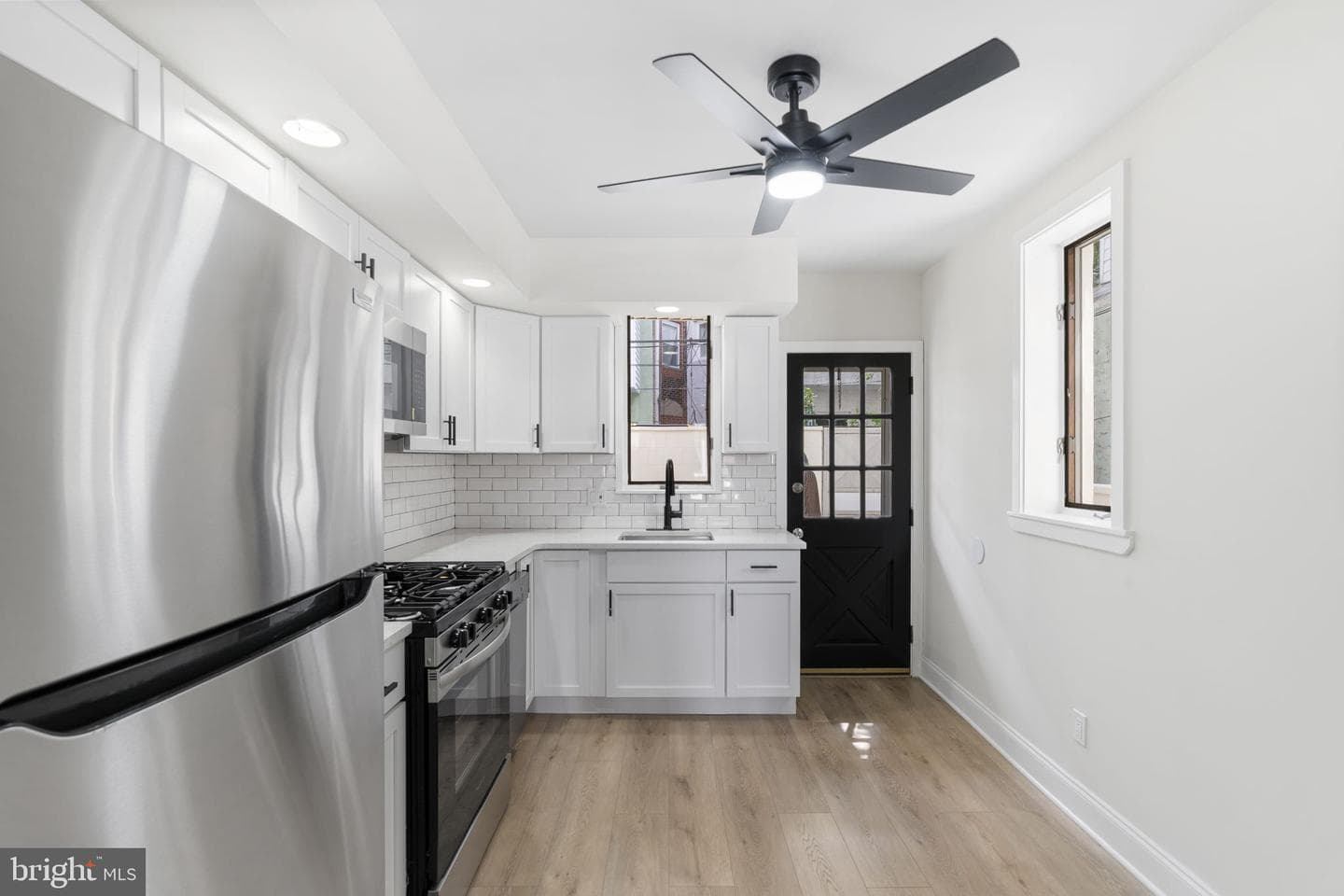 2529 S Camac Street photo 27