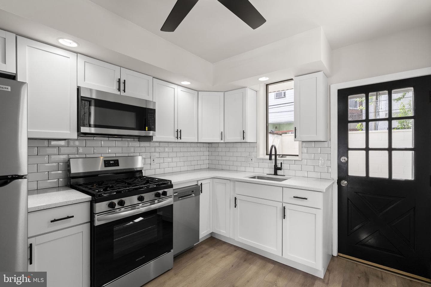 2529 S Camac Street photo 9