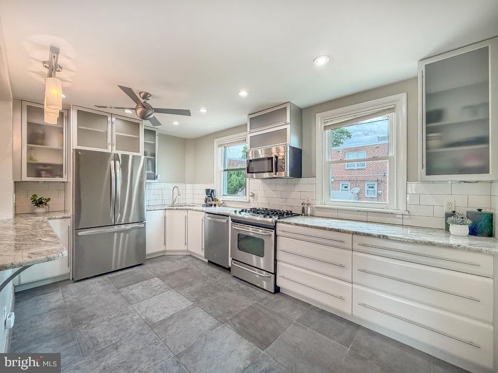 2723 Solly Avenue photo 11