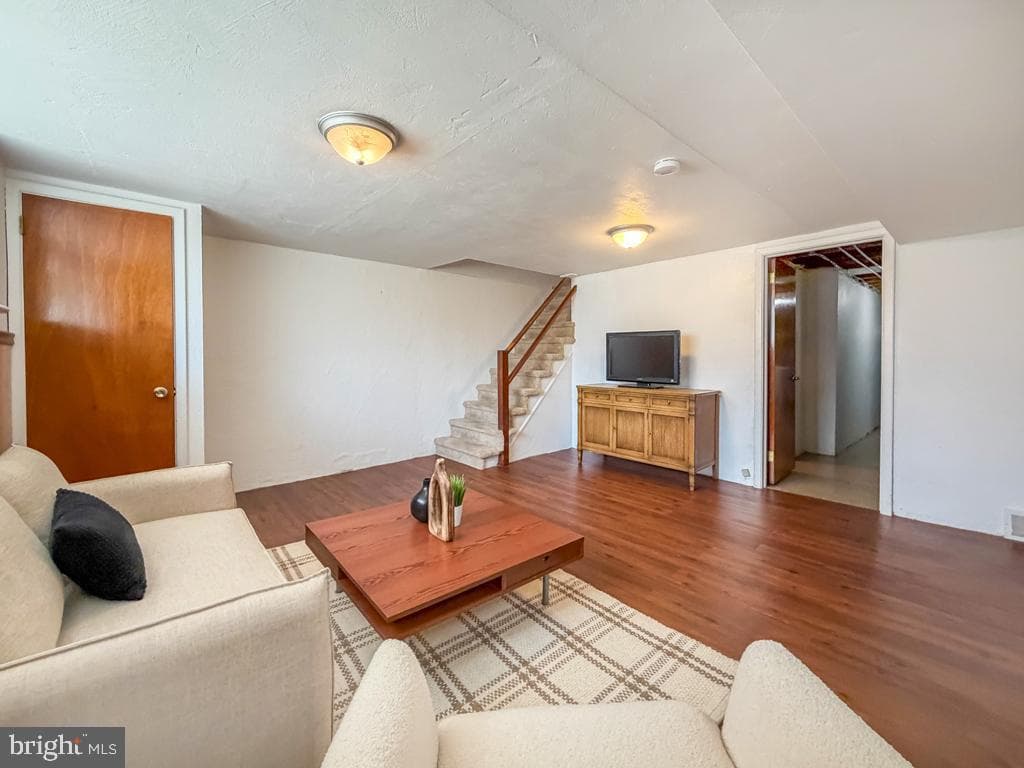 2723 Solly Avenue photo 14