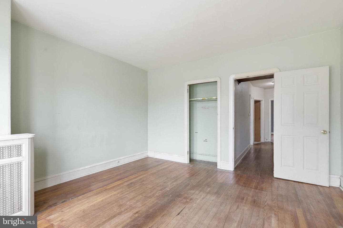 537 Robbins Street photo 17
