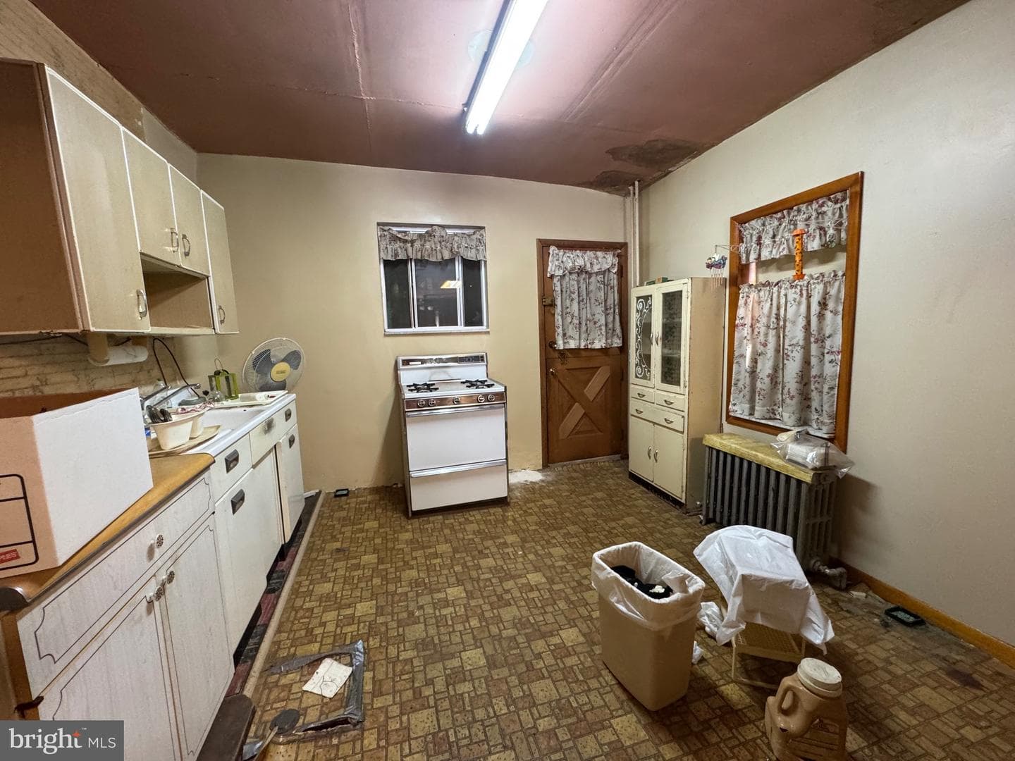 1527 S 29th Street photo 5