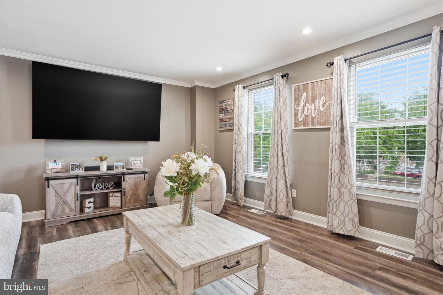 232 Greendale Road photo 6
