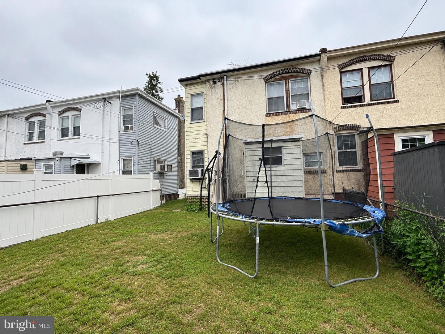 1112 Allengrove Street photo 18