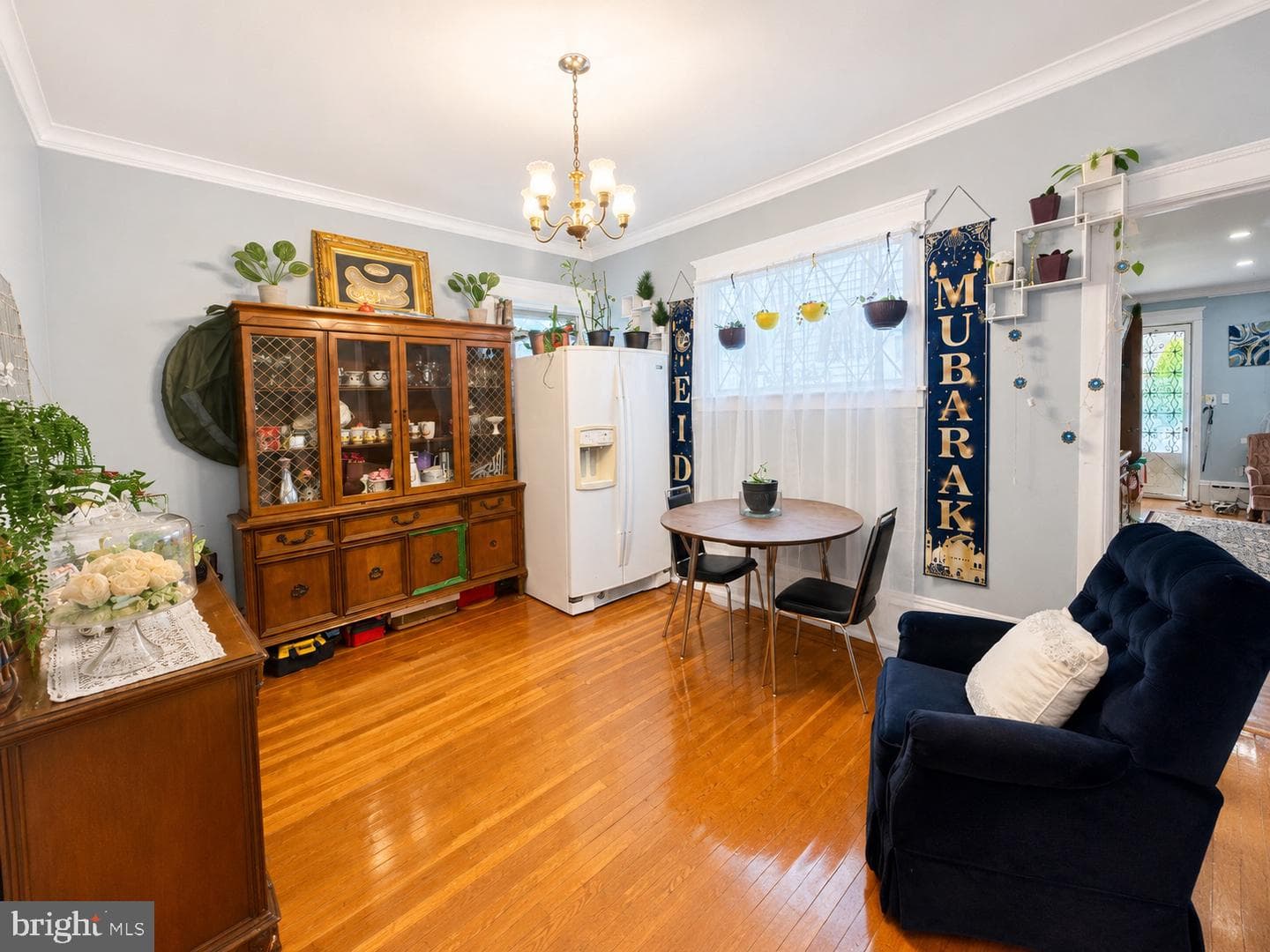 1112 Allengrove Street photo 6