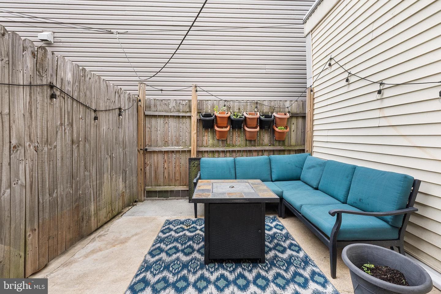 2625 Sepviva Street photo 12