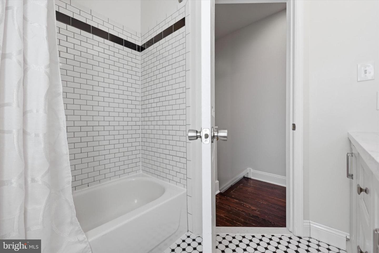 4091 Manayunk Avenue photo 14