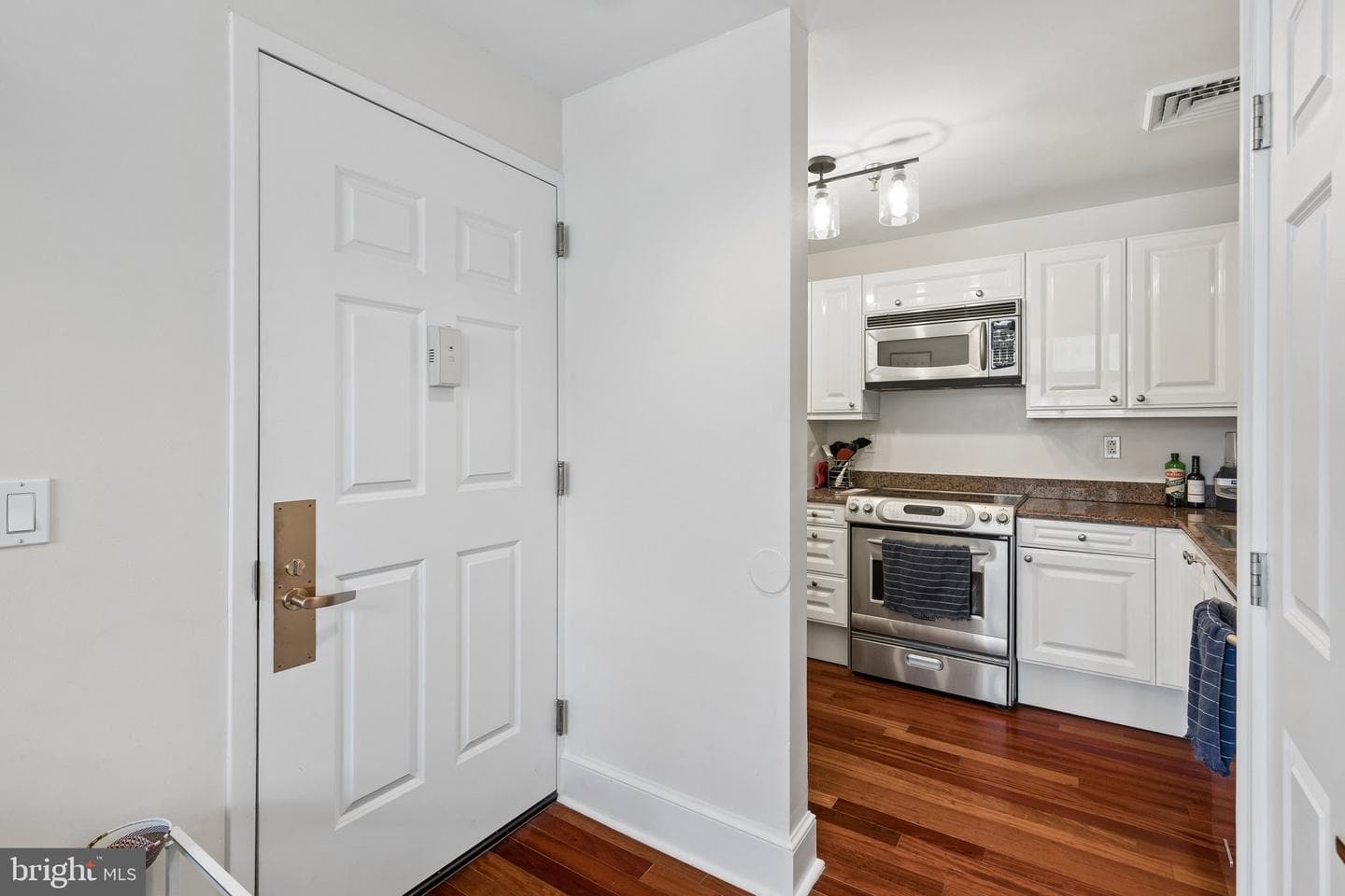 1500 Chestnut Street #4b photo 11