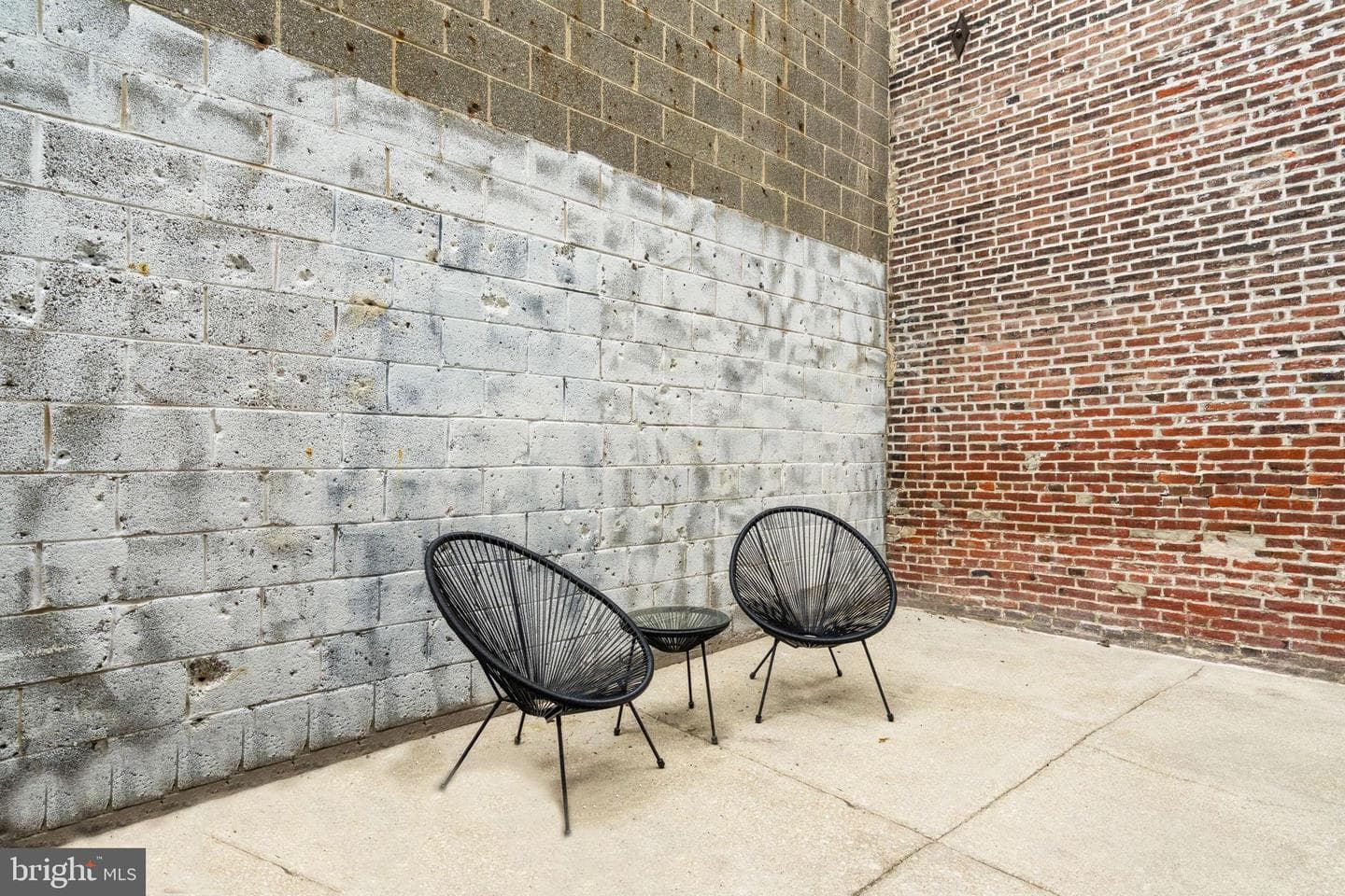 1834 Sepviva Street photo 31