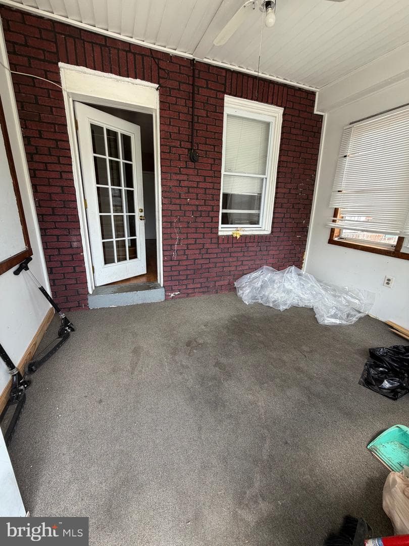 6550 Hegerman Street photo 2