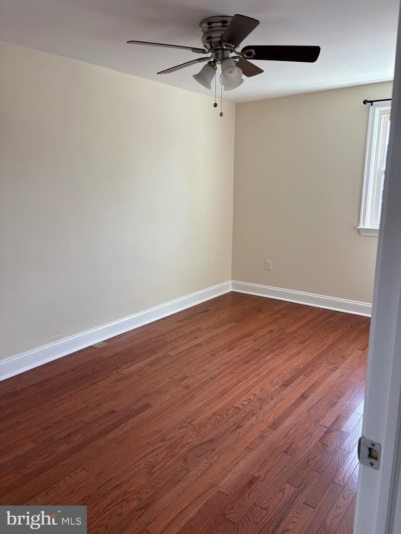 7151 Akron Street photo 15
