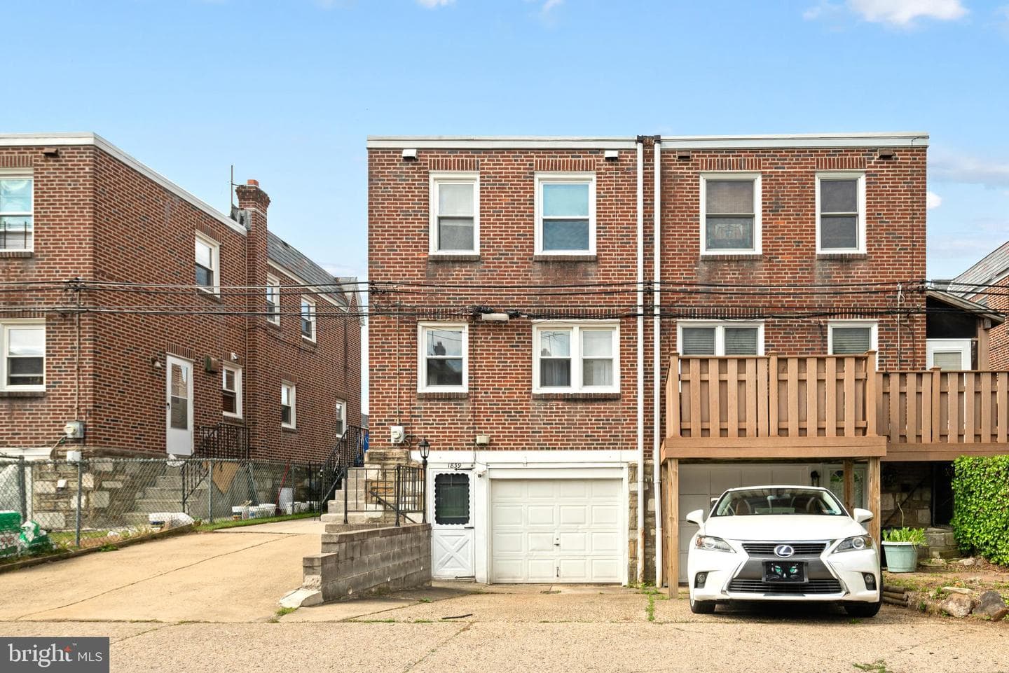 1839 Benson St photo 24