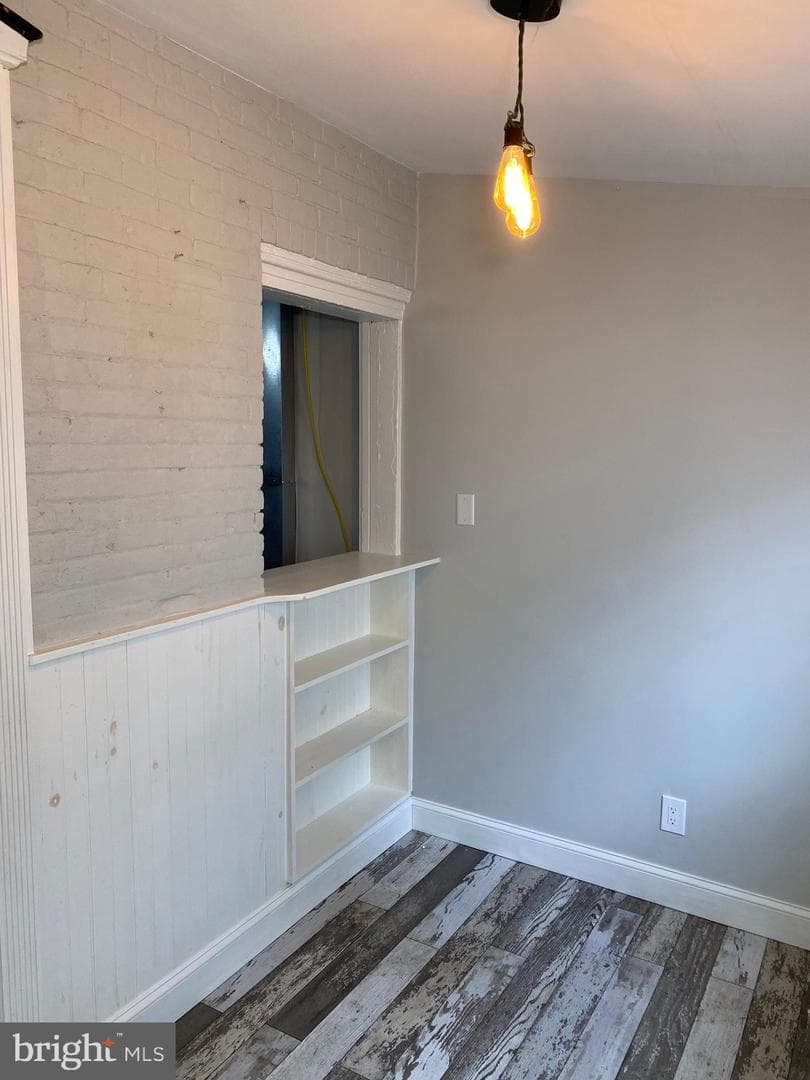 116 Titan Street photo 5