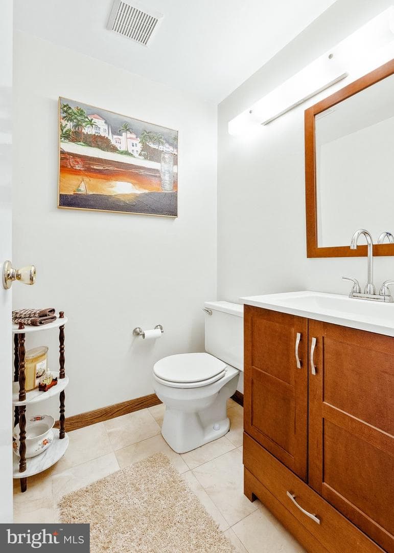 9504 James Street #a photo 29
