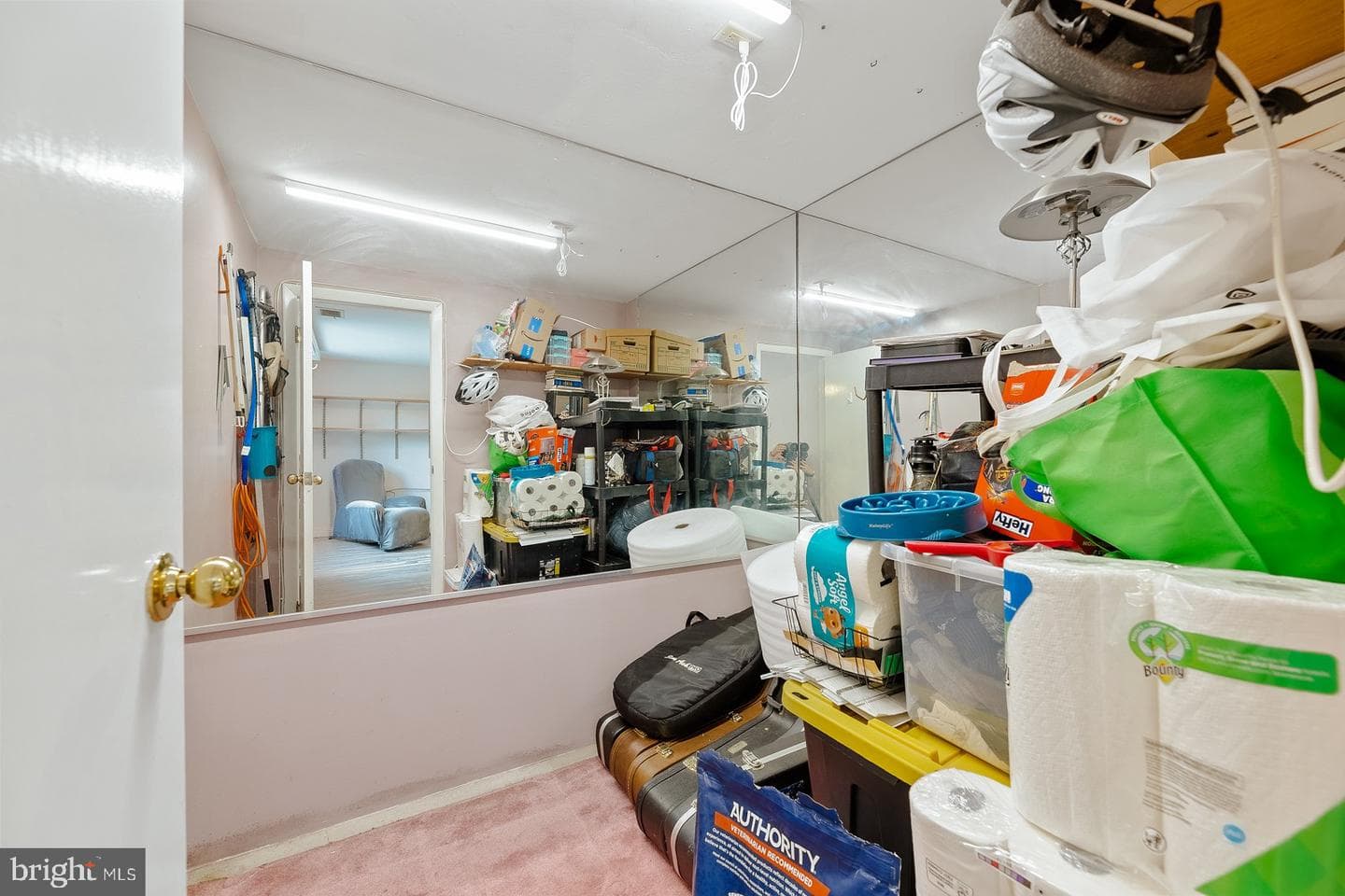 9504 James Street #a photo 30