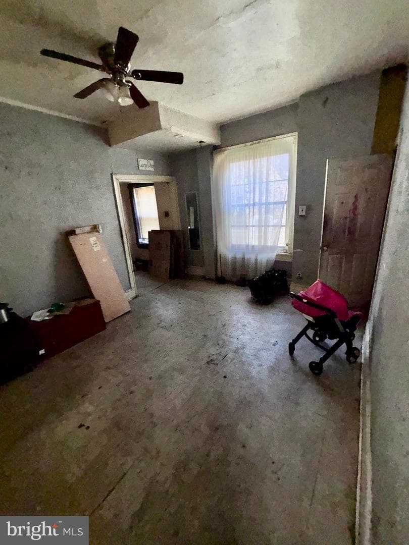 71 E Penn Street photo 5