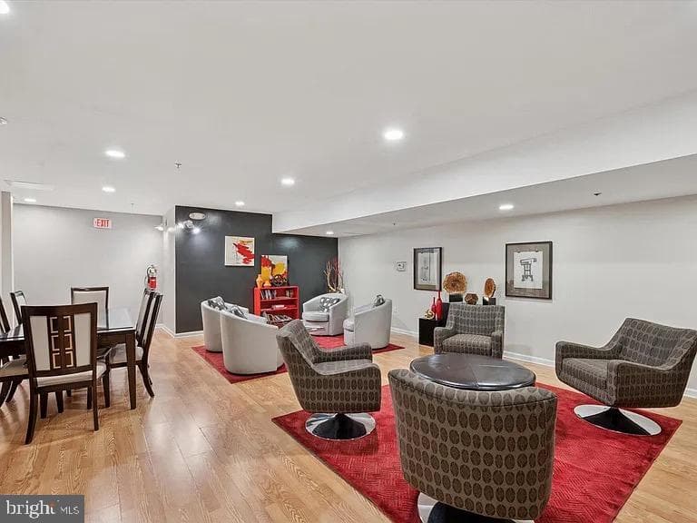 1324 Locust Street #426 photo 15