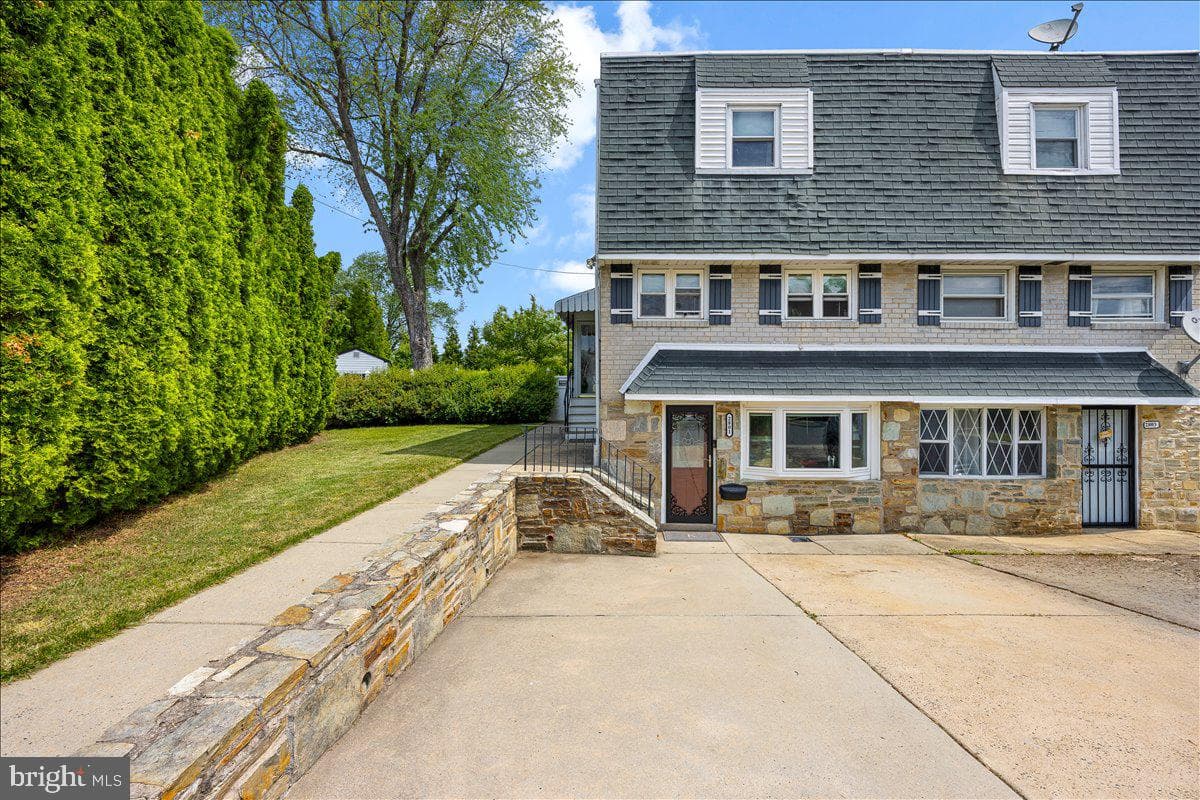 2801 Shipley Road, Philadelphia