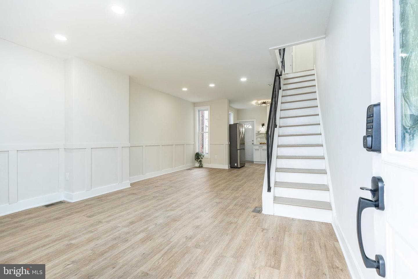 4421 N Orianna Street photo 5