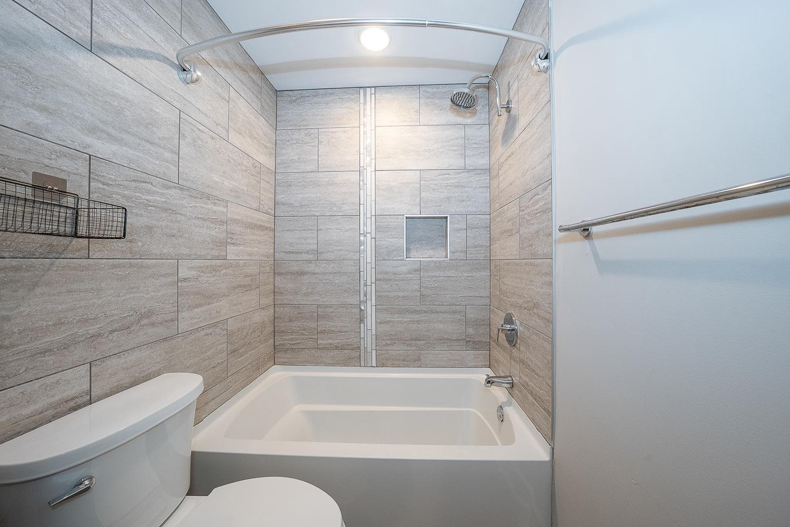 2512 Frankford Ave # 1A photo 11