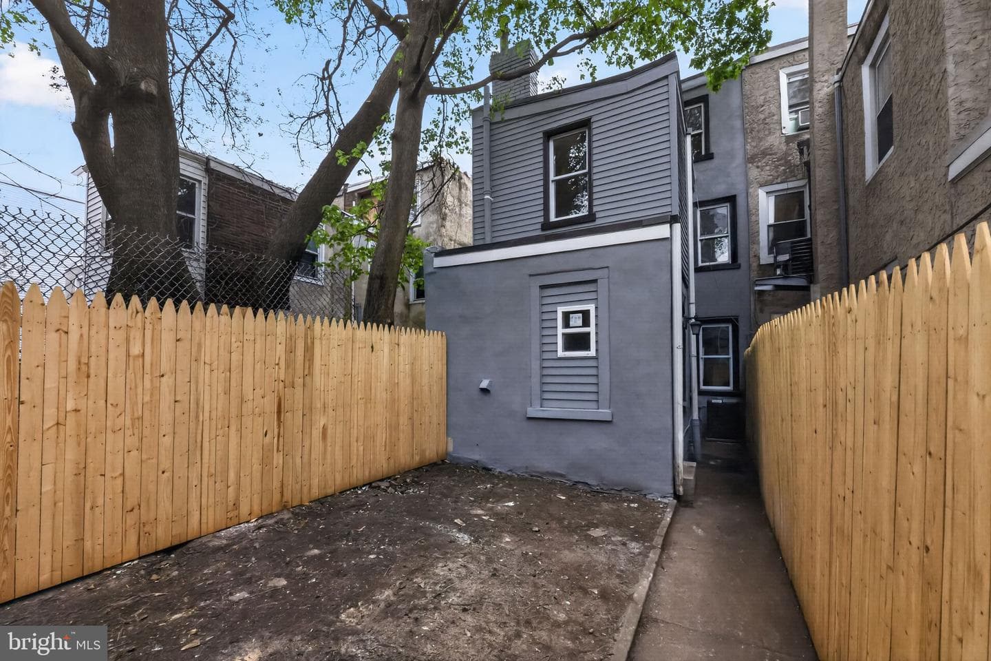 2117 N Franklin Street photo 31