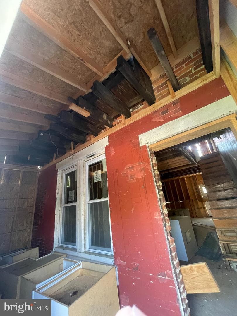 6028 Regent Street photo 21