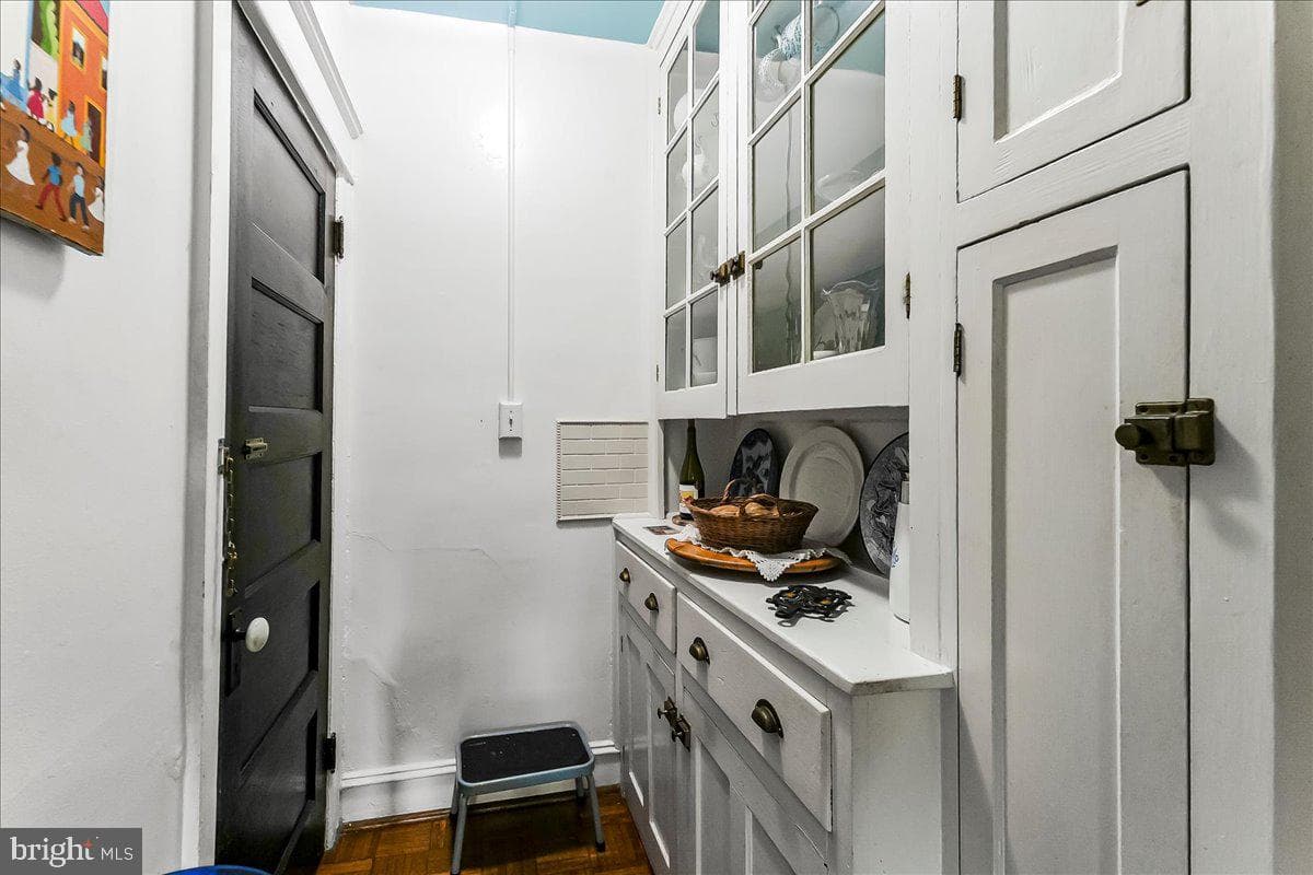 520 Burnham Road photo 13