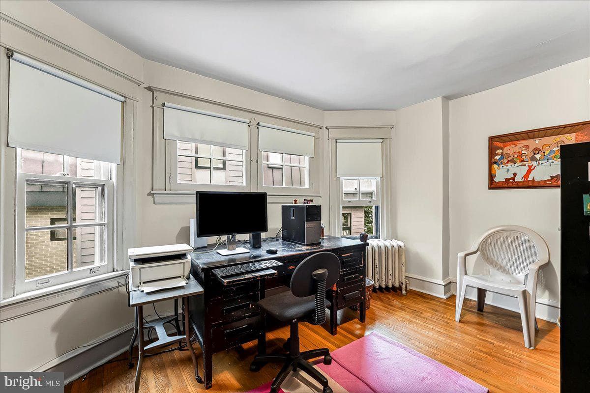 520 Burnham Road photo 22