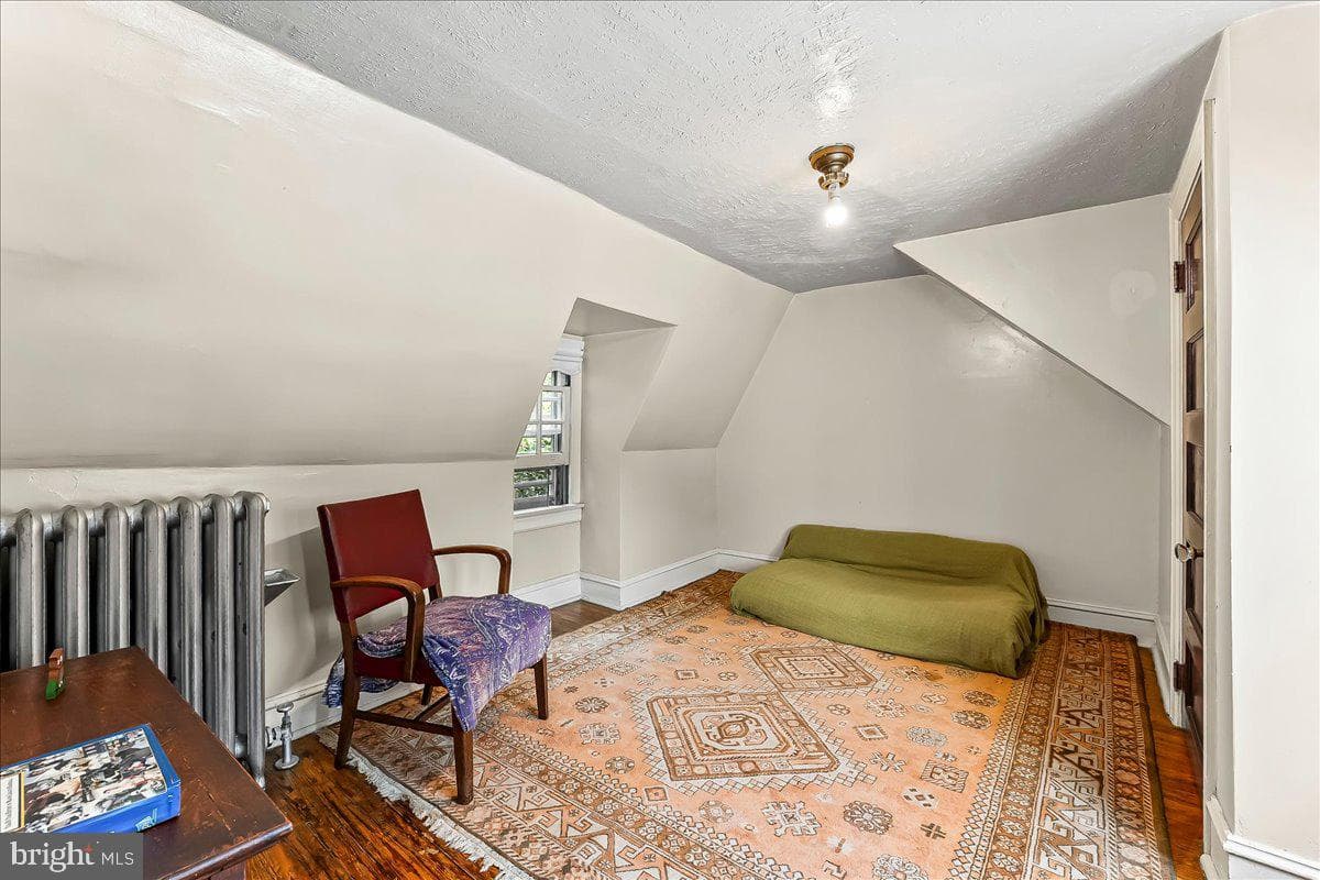 520 Burnham Road photo 26