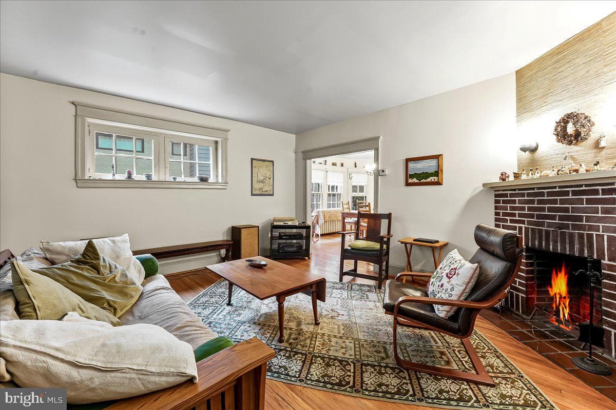 520 Burnham Road photo 5